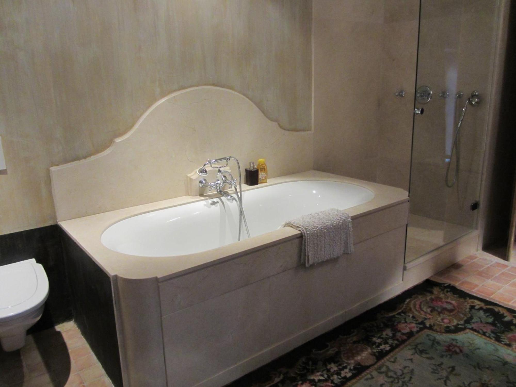 Les Rosees Mougins Kültér fotó