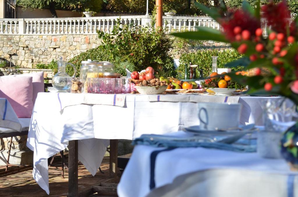 Les Rosees Mougins Kültér fotó