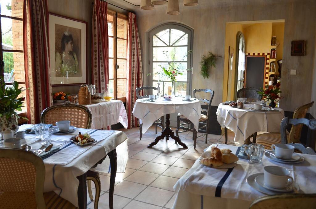 Les Rosees Mougins Kültér fotó